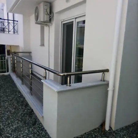 Steps To The Sea