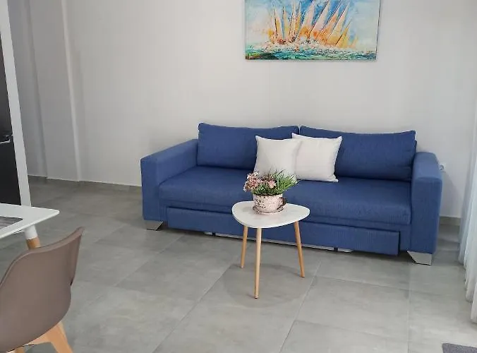 Steps To The Sea Hébergement de vacances Néa Péramos